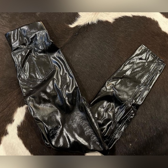 RAG & BONE Nina Vinyl Skinny High Rise Pant in Black - XS - Picture 4 of 5